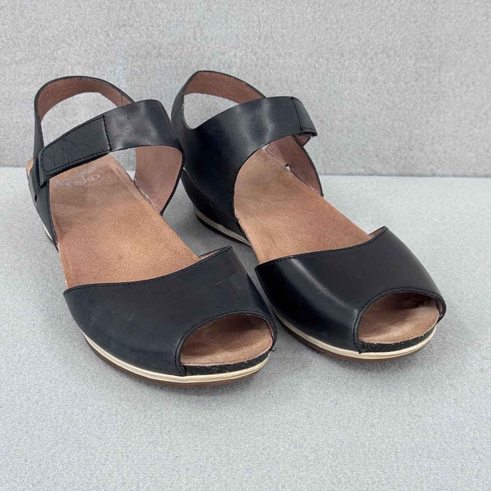 Dansko Vera Wedge Sandals Womens 38 Black Leather Peep Toe Comfort Professional